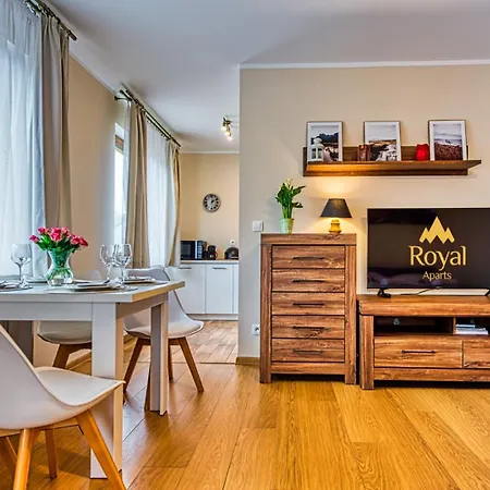 公寓 Royal Aparts Gorski Bawaria Iii 斯克拉斯卡波伦巴