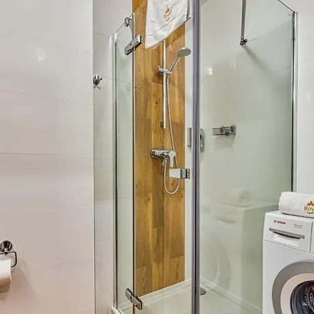 Royal Aparts Gorski Bawaria Iii 公寓 斯克拉斯卡波伦巴